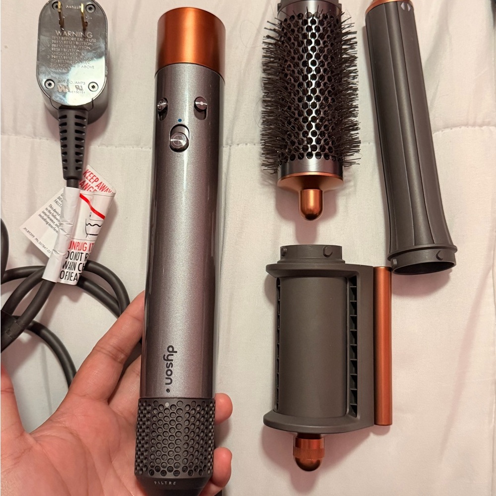Dyson Airwrap MULTI Styler